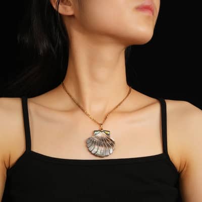 Natural Shell Pendant Necklace Pearl Charm Wedding Party Jewelry detail 2