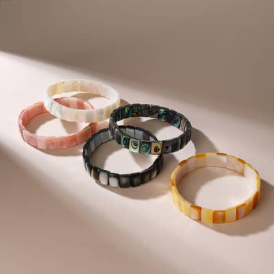 Handmade Natural Colorful Shell Beaded Bracelet Elastic Adjustable Daily Wear detail 1