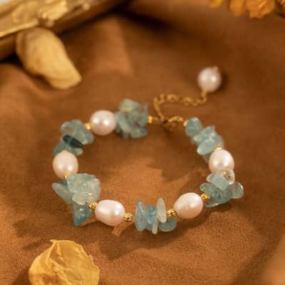 Holiday Handmade Crystal Freshwater Pearl Beads Bracelet Natural Stone Waterproof Friendship Bracelet detail 4