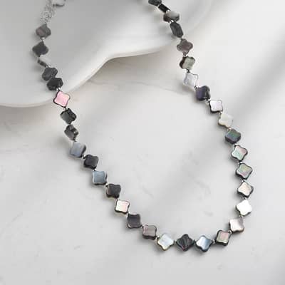 8mm Beaded Natural Shell Four-leaf Clover Necklace Black White Choker Boho detail 1