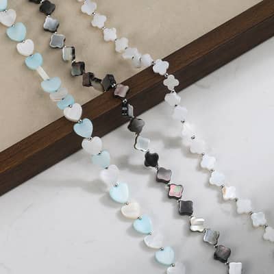 8mm Beaded Natural Shell Four-leaf Clover Necklace Black White Choker Boho detail 3