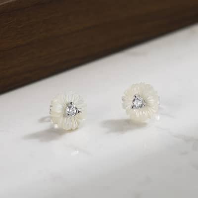Flower Shape Cubic Zirconia 925 Sterling Silver Shell Pearl Stud Earrings detail 4