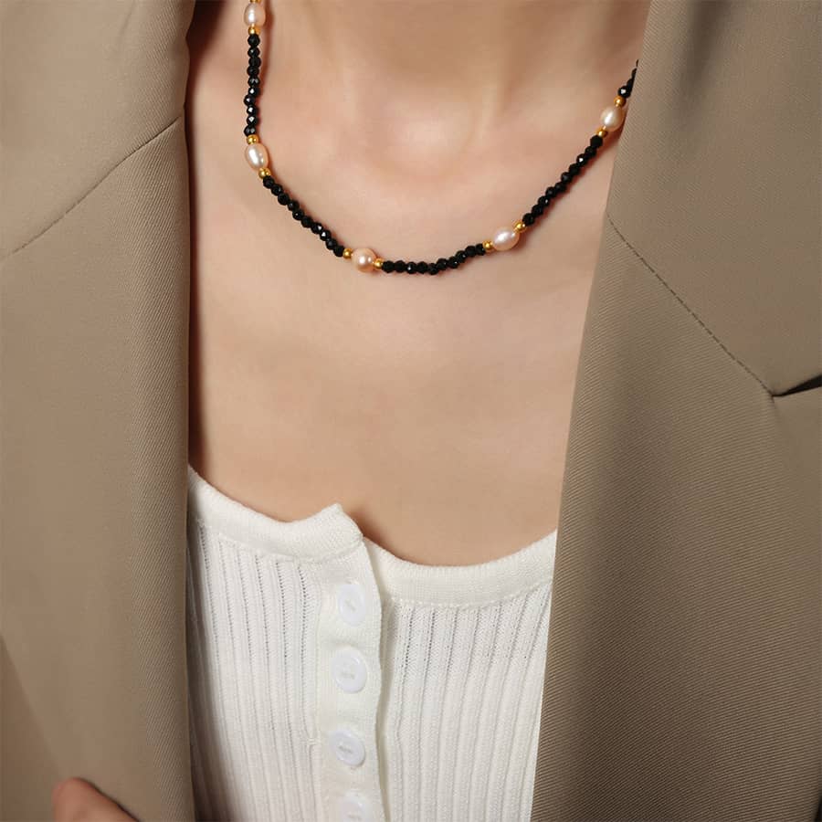 Fashion Niche Temperament Tianhe Stone Freshwater Pearl Bead Design Gold-plated Bead Necklace - main