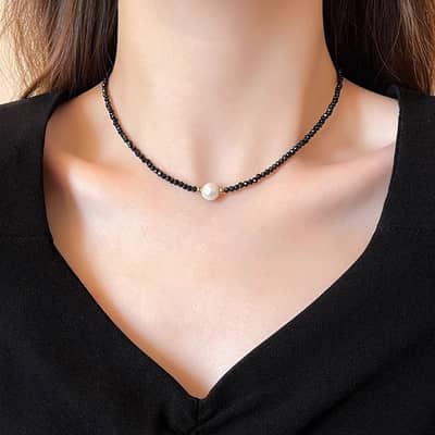 Elegant Natural Stone Black Spinel Crystal Necklace Freshwater Pearl Choker Beaded detail 4