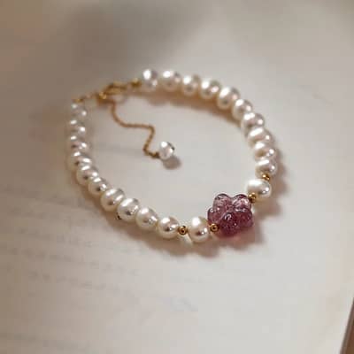 Petal Strawberry Crystal Adjustable Bracelet Freshwater Pearl Beaded Bracelet detail 1