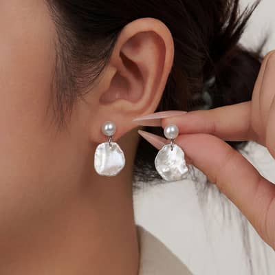 Simple Design S925 Silver Irregular Baroque Freshwater Cultured Pearl Earrings detail 2