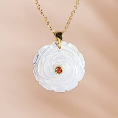 Design Natural Gemstone Shell and Zircon Flower and Leaf 18K Gold Plated Pendant Necklace for Weddings Parties detail 6