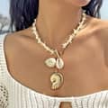 Trendy Bohemian Starfish Shell Pendant Necklace Elegant Versatile Jewelry Beach Conch Necklace 3