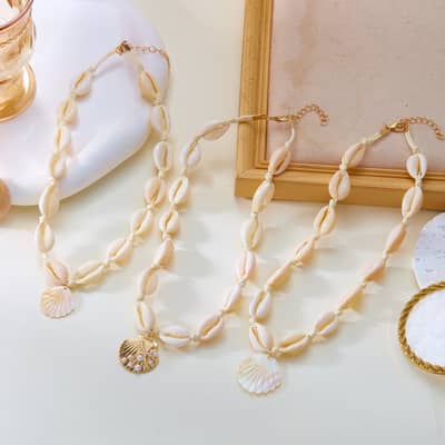 Handmade Simple Gold Shell Pearl Pendant Necklace Fashion Summer Beach Hand-Woven Sea Conch Necklace detail 2