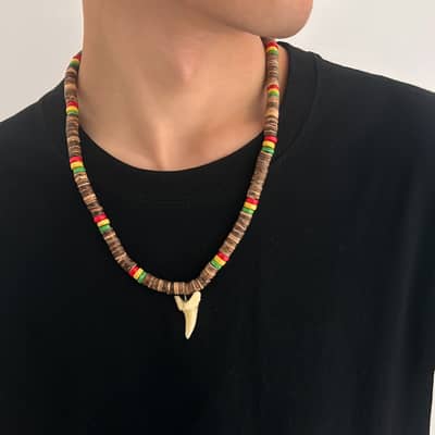 Summer Surfer Coconut Shell Wood Beaded Necklace Fashion Acrylic Shark Tooth Pendant Men's Hip-Hop Ocean Sealife Jewelry detail 1
