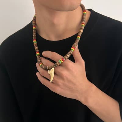 Summer Surfer Coconut Shell Wood Beaded Necklace Fashion Acrylic Shark Tooth Pendant Men's Hip-Hop Ocean Sealife Jewelry detail 3