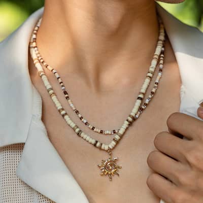 Simple Fashion Handmade Seed Bead Choker Trendy Ivory Wood Coconut Necklace With Gold Sun Charm Summer Men's Hip-Hop Jewelry detail 3