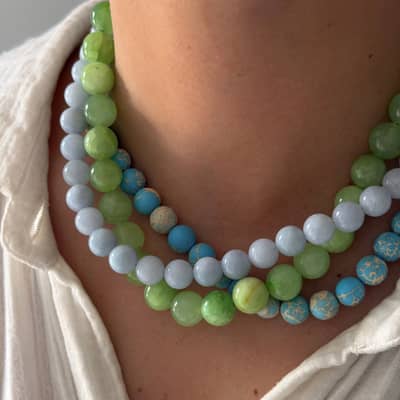 Natural Stone Bead Necklace 8-10mm Round, PVD Stainless Steel detail 2