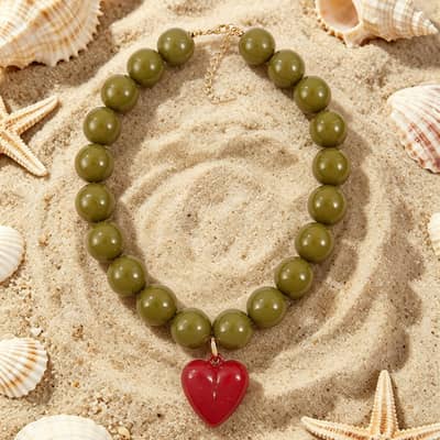 Round Geometric Acrylic Beaded Necklace, Bohemian Detachable Heart Pendant detail 6