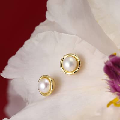 925 Sterling Silver Gold Plated Natural Freshwater Pearl Small Round Stud Earrings detail 5