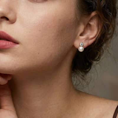 925 Sterling Silver Natural Freshwater Pearl Cubic Zirconia Stud Earrings detail 3
