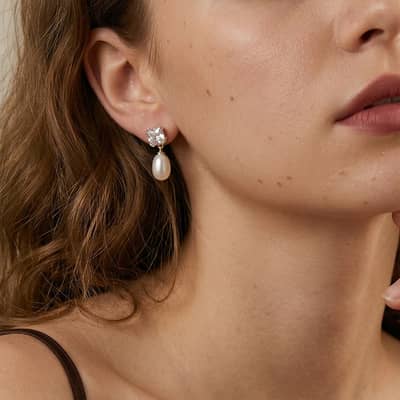 925 Sterling Silver Gold Plated Cushion Cut Cubic Zirconia Natural Freshwater Pearl Drop Earrings detail 2