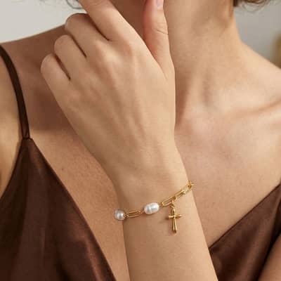 925 Sterling Silver Gold Plated Paperclip Link Chain Bracelet with Freshwater Pearl Cross Charm detail 3
