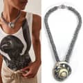 Black Necklace With Sparkling Diamonds-43 Cm