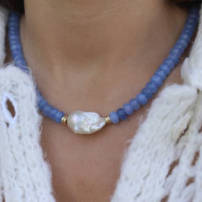 Bohemian Blue Natural Stone and Baroque Pearl Pendant Necklace, 18K Gold detail 2