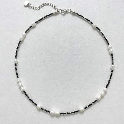 Freshwater Pearl and Black Natural Stone Bead Choker, 18K Gold Stainless Steel, Boho detail 4