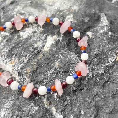 Bohemian Mixed Color Natural Stone Beaded Bracelet Crystal Chips Bracelet Anti Fading Stainless Steel Beaded Bracelet detail 5
