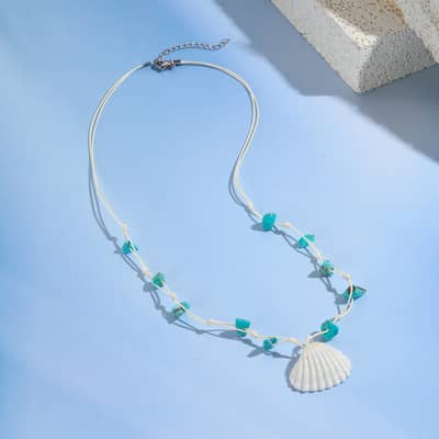 Dainty Hand Knotted Wax Cord Crystal Chip Choker with Scallop Shell Pendant, Waterproof Ocean Sealife Necklace detail 4