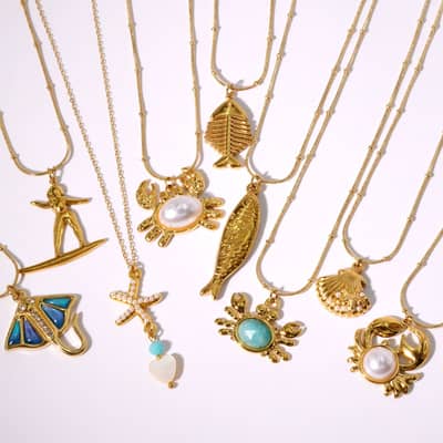Fashion No Rust 18K Gold Stainless Steel Ocean Animal Choker Dainty Waterproof Crab Surfboard Fishbone Dolphin Pendant Necklace detail 3