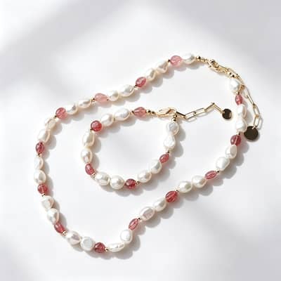 Strawberry Crystal Baroque Pearl Necklace Creative Design Beaded Bracelet Set detail 1