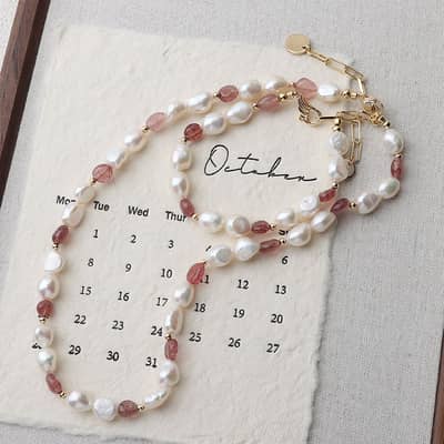 Strawberry Crystal Baroque Pearl Necklace Creative Design Beaded Bracelet Set detail 5