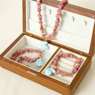 Ceramic Conch Pendant Natural Rhodonite Necklace Handmade Beaded Anklet Bracelet Set Ocean Jewelry detail 3