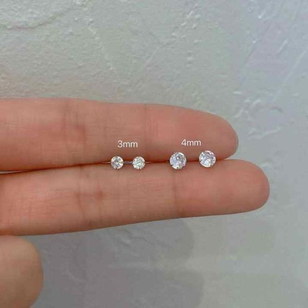 Exquisite 925 Silver White Diamond Crystal Ear Stud Earrings Cubic Zirconia Earbone Studs for Men and Women