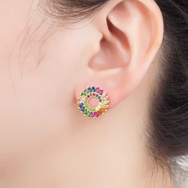 New Fashion Flower Shape Rhinestones Stud Earrings Women Shine Luxury Inlay Crystal Fine Wedding Party Jewelry Charm Gift