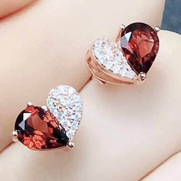 Gemstone Factory Wholesale New Fashion Trendy Natural Red Garnet Crystal Earrings in 925 Silver Jewelry