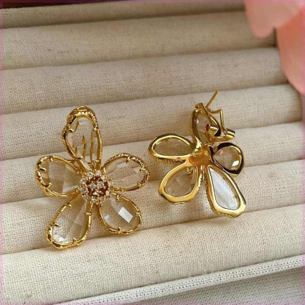 Unique Design Exaggerated Crystal Flower Big Earrings Temperament Summer Small Fragrance Flower Sterling Silver Stud Earrings