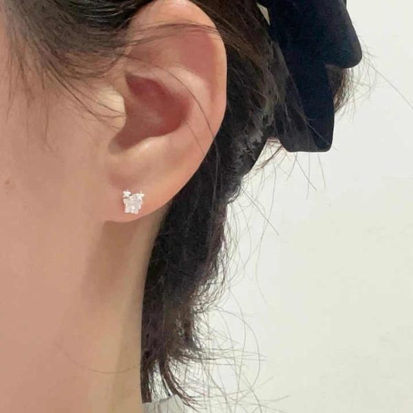 Korean Fashion INS Pure S925 Sterling Silver Shiny Zircon Crystal Star Shape Stud for Women Girls Jewelry