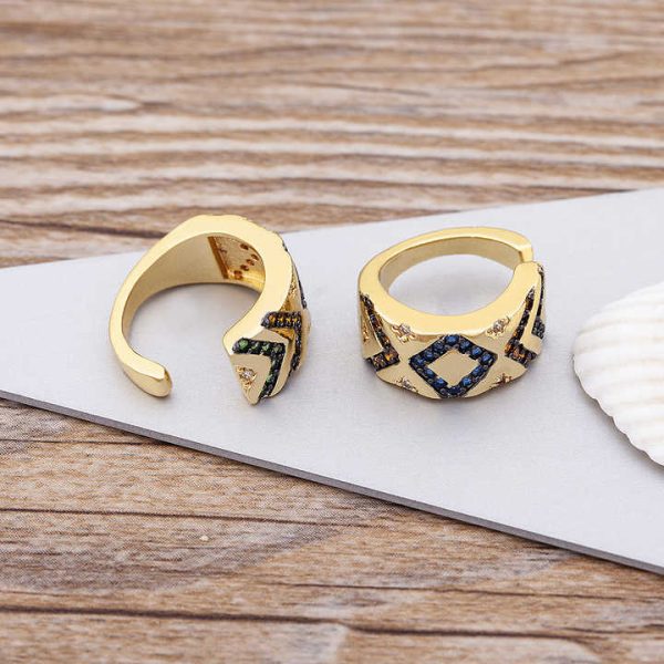 Classic Geometric Design Crystal Cuff Earring Women Multicolor C-Shape No Pierced Wedding Ear Clip Jewelry Accessories Gift