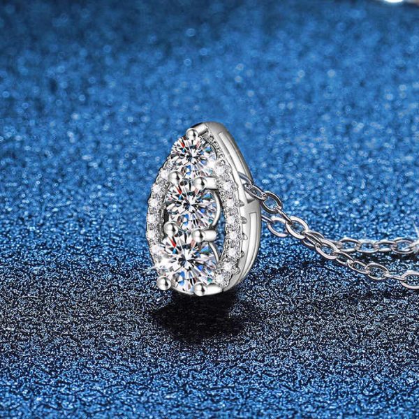 Original 925 Sterling Silver Women's Simple Fashion Water Droplets Pendant Necklace 60D Color Moissanite Fine Chains Wholesale