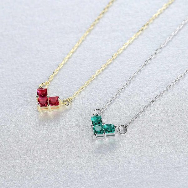 18K Gold Ruby and Emerald Crystal Gemstone Heart Pendant Necklaces Fashion Clavicle Chain Charm Necklace for Women Jewelry