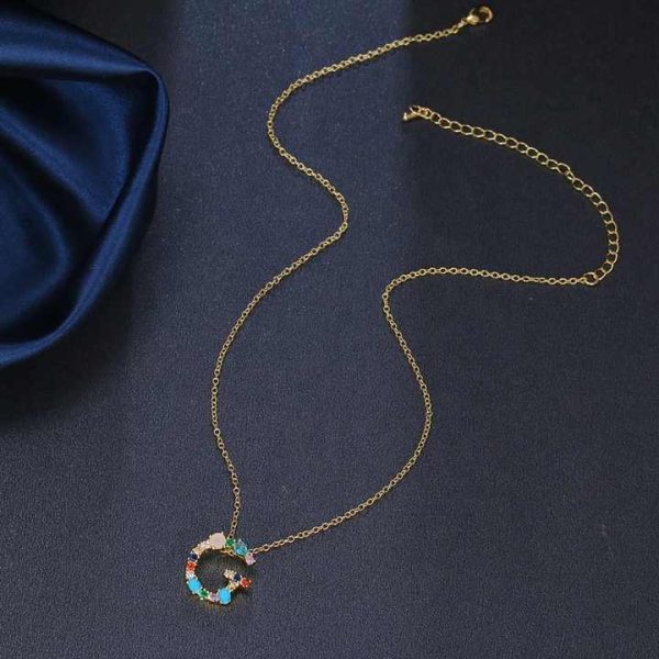 New Fashion Gold Rainbow Crystal 26 Letter Pendant Necklace Initial Diamond Name Letter Charm Necklaces for Women