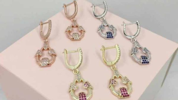 Classic Cubic Zirconia 925 Sterling Silver 18K Gold Plated Drop Pendant