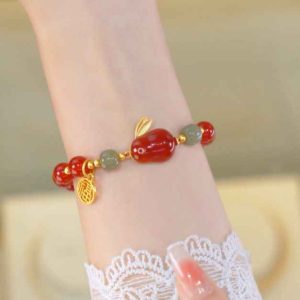 Fashion Imitation Jade Red Rabbit Bracelet Natural Crystal Gemstone Beads Gold Handmade Vintage Red Agate Bracelet