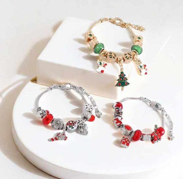 Lady Fashion Christmas Pan Crystal Large Hole Beaded Bracelet Children Snake Bone Snowflake Chain Bangle Woman Gift