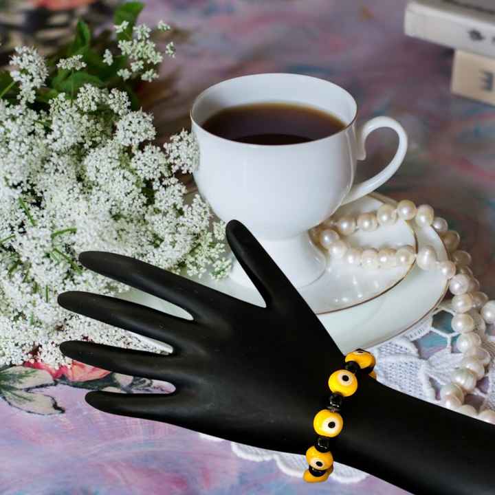 Natural Quartz Crystal Bracelet for Men & Women 8 mm round Beads in Yellow & Black Gemstone Bangles