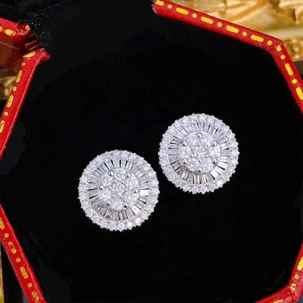 Wholesale Wedding Diamond Earrings 0.90ct 18kt Solid Gold Hypoallergenic Baguette Cut Cluster Personalized