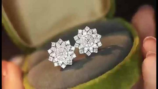 18K White Gold Princess Cut 0.86ct Natural Diamond Stud Earrings for Women
