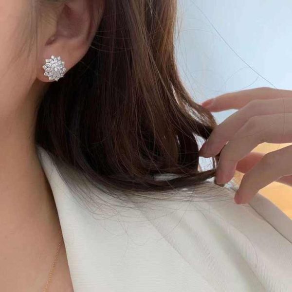 18K Gold 0.86ct Naturl Diamond Stud Earrings Wholesale Fine Jewelry for Women and Ladies Pure Real 18K Gold