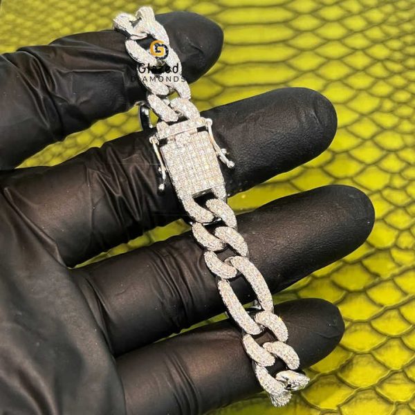 Fashion Jewelry Cuban Link Chain for Men Fully Studded in Round Brilliant Cut Lab Grown Diamonds and 925 Sterling Silver