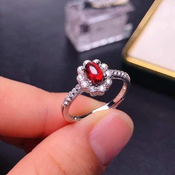 Natural Stone Halo Rings S925 Sterling Silver 4*6mm Oval Cut Gemstone Emerald Opal Topaz Peridot Garnet Jewelry Wholesale