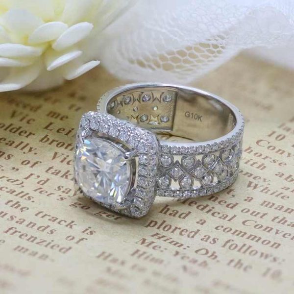Luxury Custom Fine Jewelry 10K White Gold D VVS1 3CT Cushion Moissanite Diamond Engagement Wedding Ring
